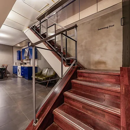 Jamsil Raum Tourist Hotel