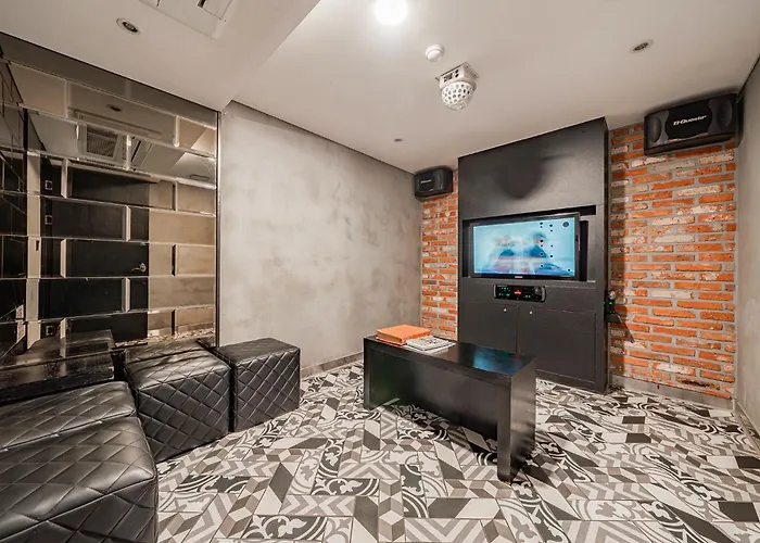 Jamsil Raum Tourist Hotel Seúl